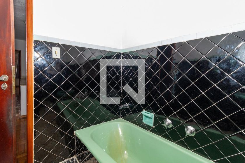 Casa, 8 quartos, 360 m² - Foto 53