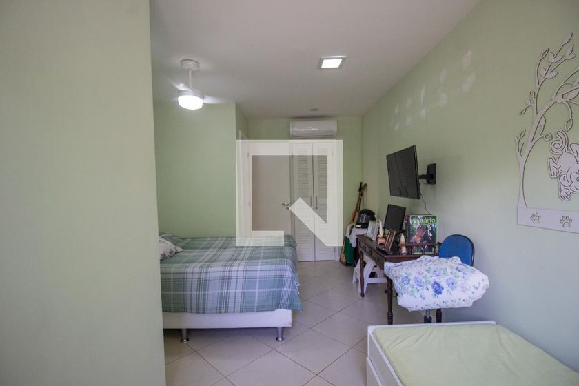 Casa, 4 quartos, 358 m² - Foto 37