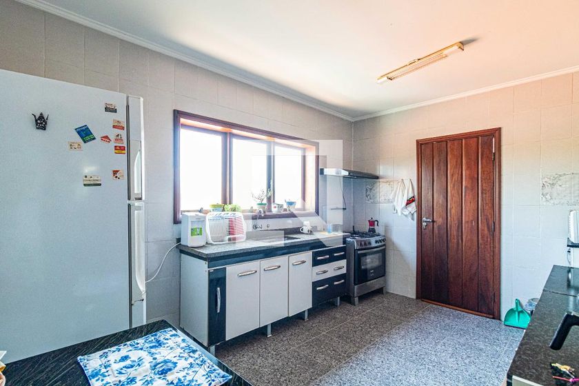 Casa, 3 quartos, 190 m² - Foto 35