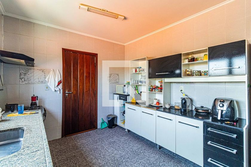Casa, 3 quartos, 190 m² - Foto 38