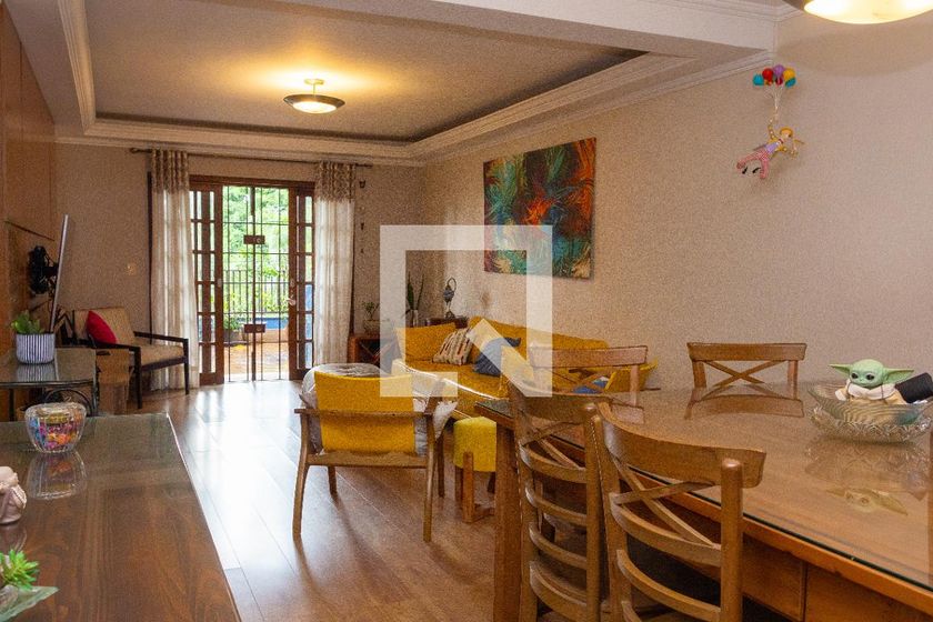 Casa, 5 quartos, 250 m² - Foto 2