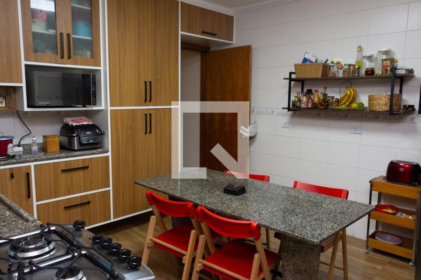 Casa, 5 quartos, 250 m² - Foto 47