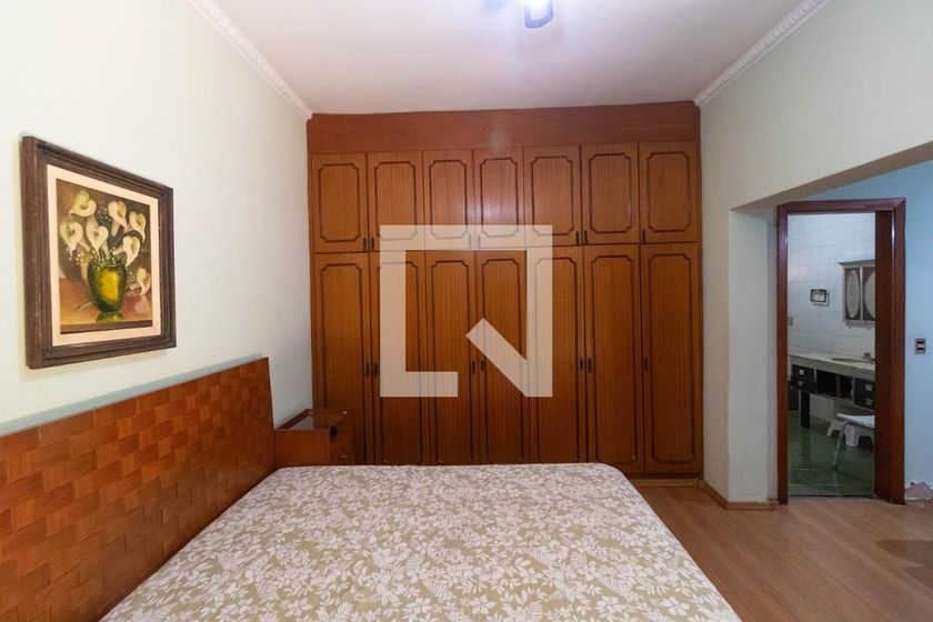 Casa à Venda - Cambuí, 4 Quartos,  340 m2 em , Campinas - sp | SoloBR