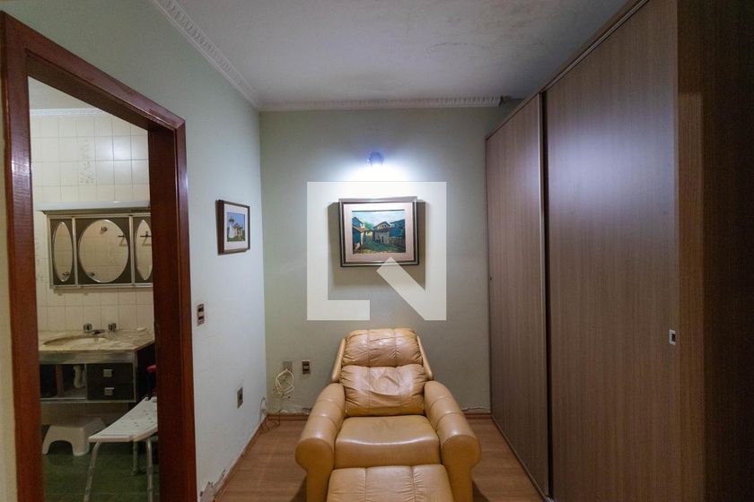 Casa à Venda - Cambuí, 4 Quartos,  340 m2 em , Campinas - sp | SoloBR