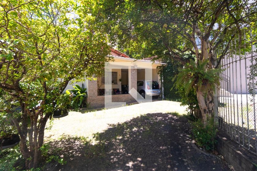 Casa à Venda - Cambuí, 4 Quartos,  340 m2 em , Campinas - sp | SoloBR