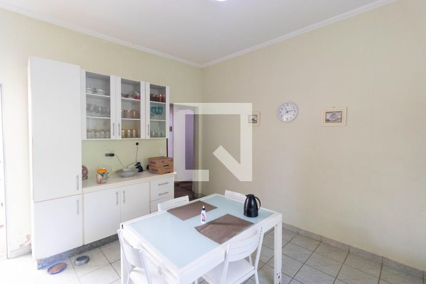 Casa à Venda - Cambuí, 4 Quartos,  340 m2 em , Campinas - sp | SoloBR