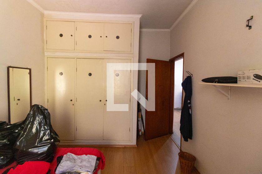 Casa à Venda - Cambuí, 4 Quartos,  340 m2 em , Campinas - sp | SoloBR