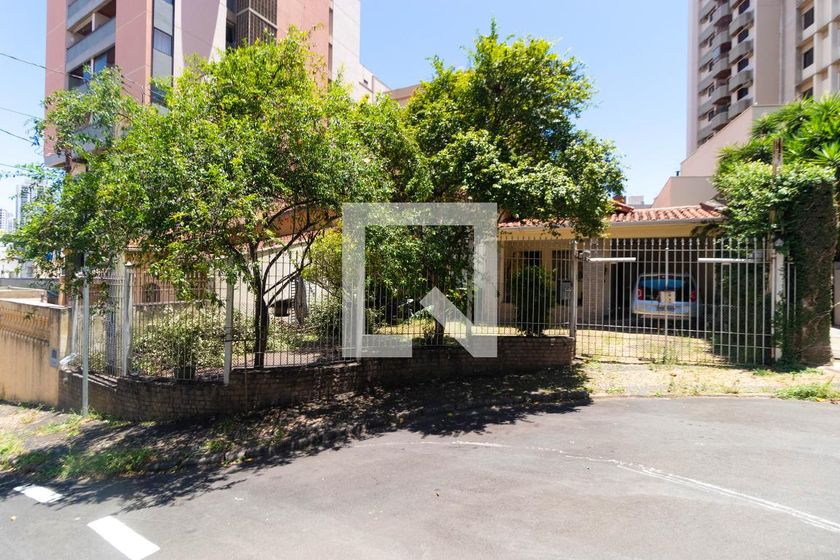 Casa à Venda - Cambuí, 4 Quartos,  340 m2 em , Campinas - sp | SoloBR