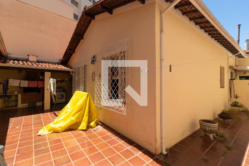 Casa à Venda - Cambuí, 4 Quartos,  340 m2 em , Campinas - sp | SoloBR