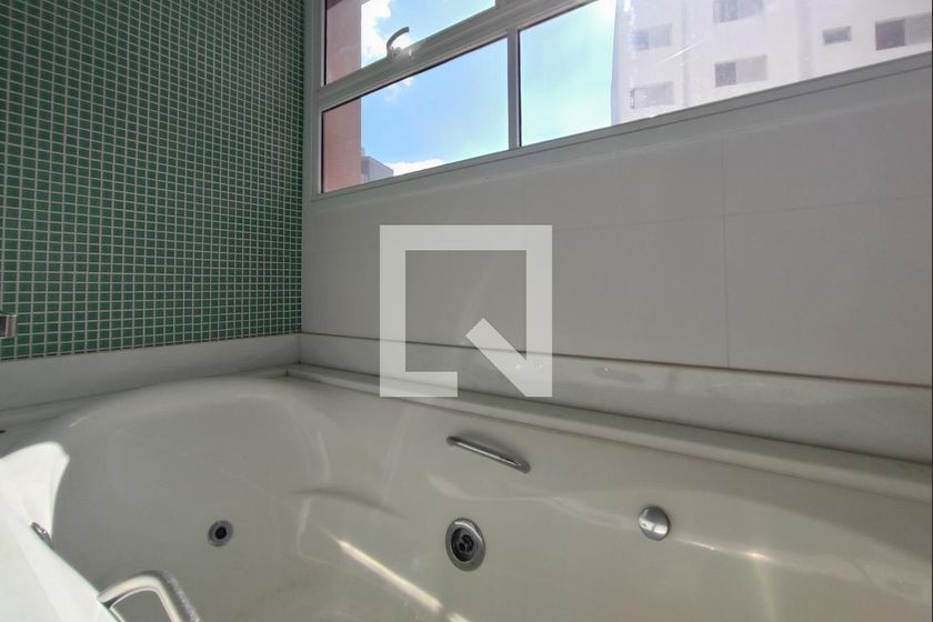 Apartamento à Venda - Cambuí, 2 Quartos,  151 m2 em , Campinas - sp | SoloBR