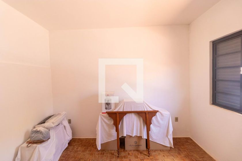 Casa à Venda - Jardim Flamboyant, 4 Quartos,  225 m2 em , Campinas - sp | SoloBR