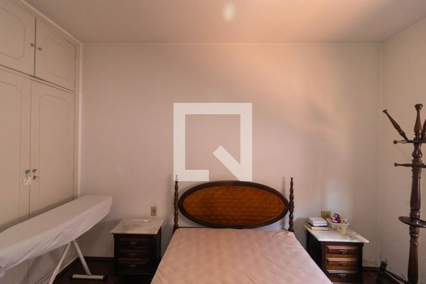 Casa à Venda - Jardim Flamboyant, 4 Quartos,  225 m2 em , Campinas - sp | SoloBR