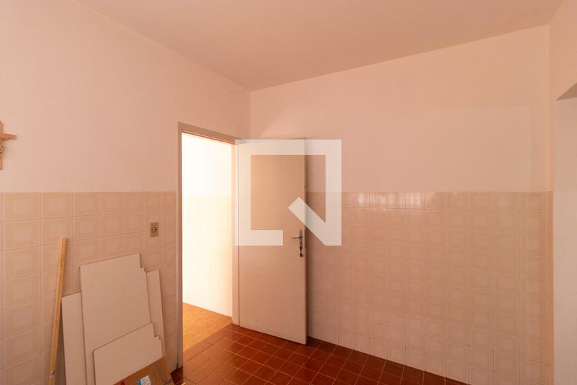 Casa à Venda - Jardim Flamboyant, 4 Quartos,  225 m2 em , Campinas - sp | SoloBR