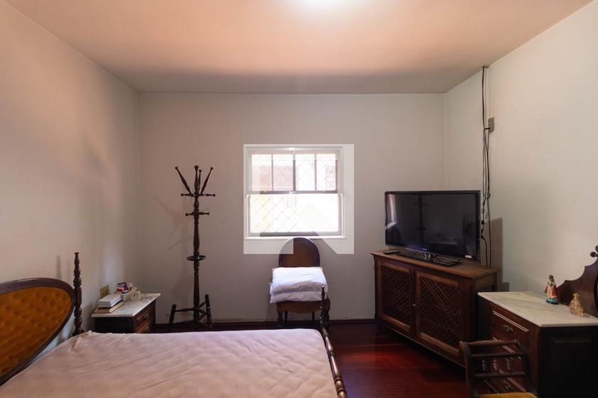 Casa à Venda - Jardim Flamboyant, 4 Quartos,  225 m2 em , Campinas - sp | SoloBR