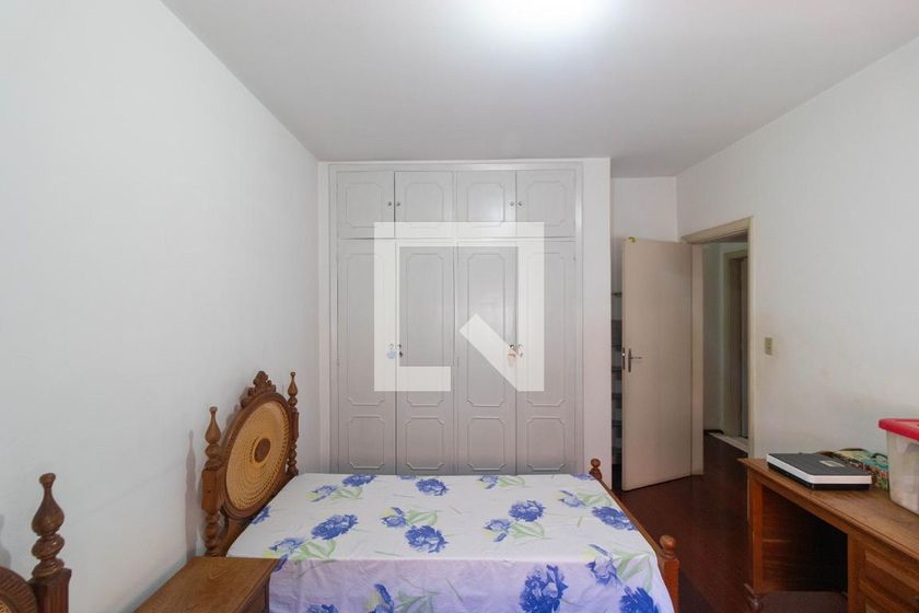 Casa à Venda - Jardim Flamboyant, 4 Quartos,  225 m2 em , Campinas - sp | SoloBR