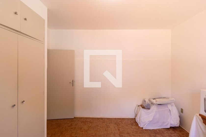 Casa à Venda - Jardim Flamboyant, 4 Quartos,  225 m2 em , Campinas - sp | SoloBR