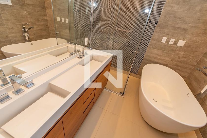 Apartamento à Venda - Taquaral, 3 Quartos,  189 m2 em , Campinas - sp | SoloBR