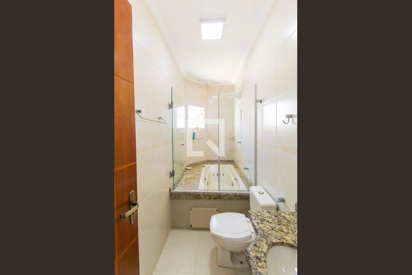 Casa, 3 quartos, 210 m² - Foto 37