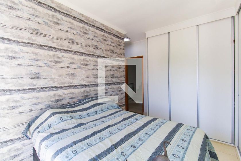 Casa, 3 quartos, 210 m² - Foto 33