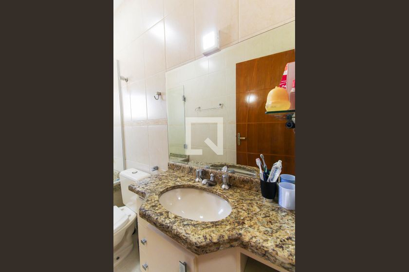 Casa, 3 quartos, 210 m² - Foto 39