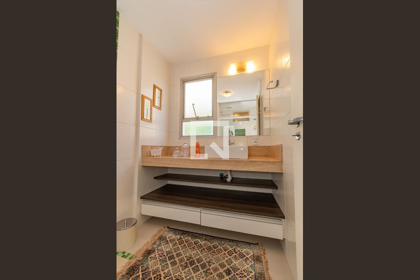 Apartamento à Venda - Cambuí, 2 Quartos,  85 m2 em , Campinas - sp | SoloBR