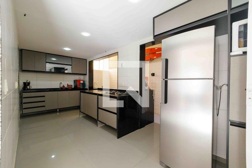 Casa, 4 quartos, 210 m² - Foto 51