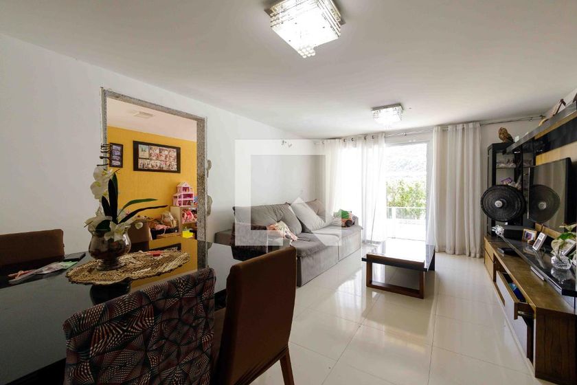 Casa, 4 quartos, 210 m² - Foto 2