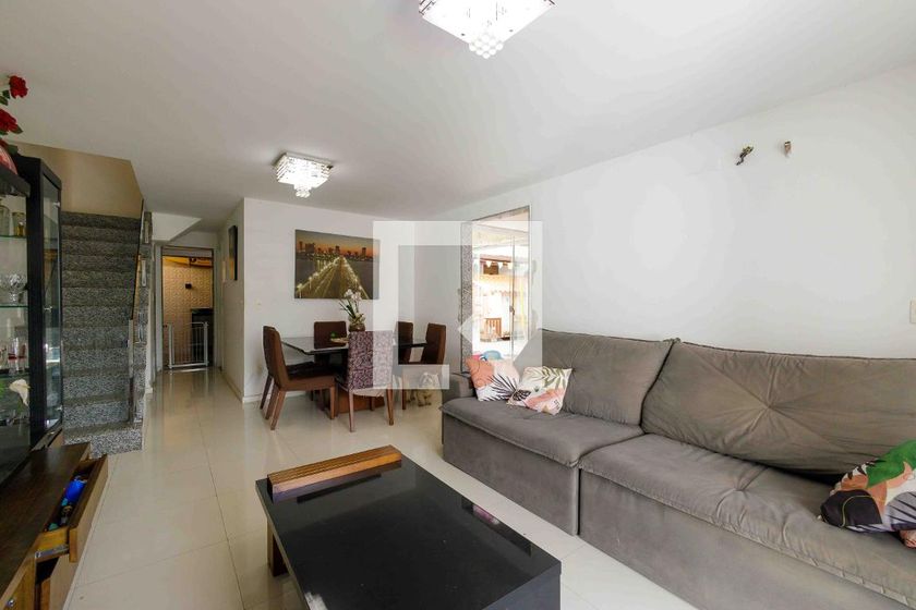 Casa, 4 quartos, 210 m² - Foto 4