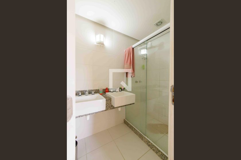 Casa, 4 quartos, 210 m² - Foto 20
