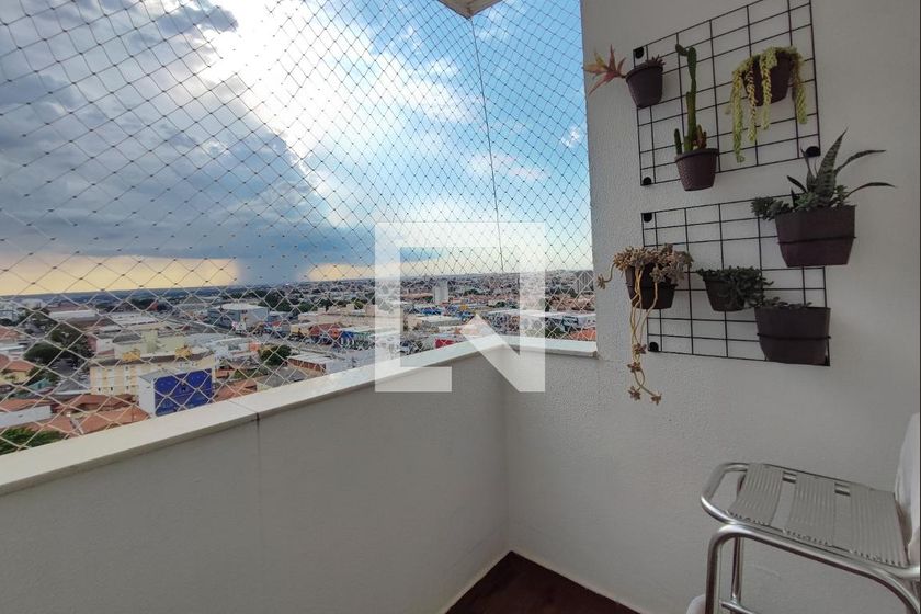 Apartamento à Venda - Jardim do Lago, 3 Quartos,  78 m2 em , Campinas - sp | SoloBR