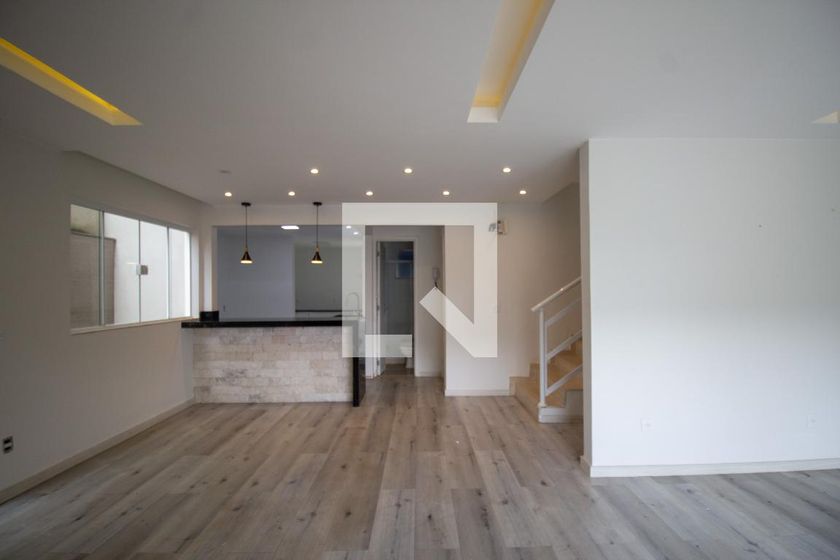 Casa, 4 quartos, 220 m² - Foto 4