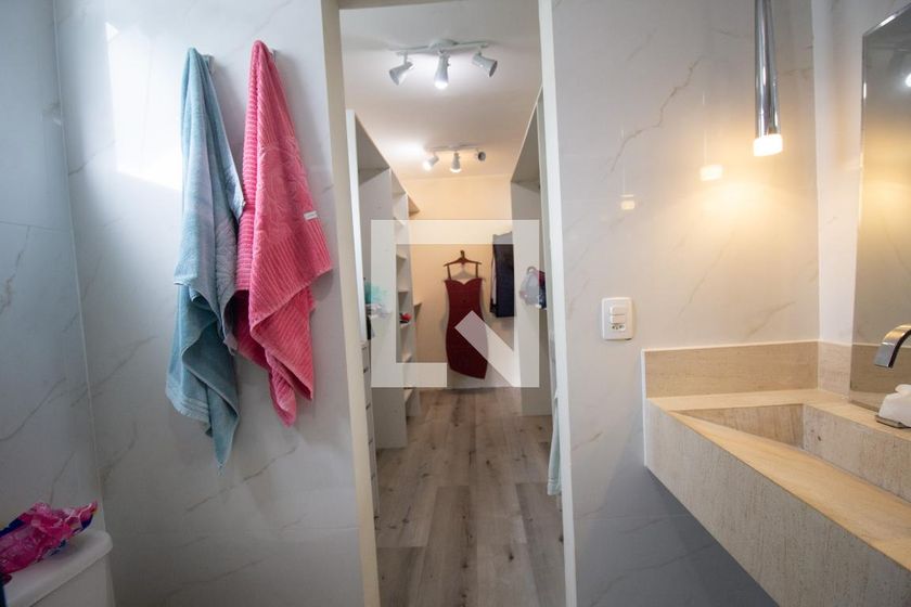 Casa, 4 quartos, 220 m² - Foto 19