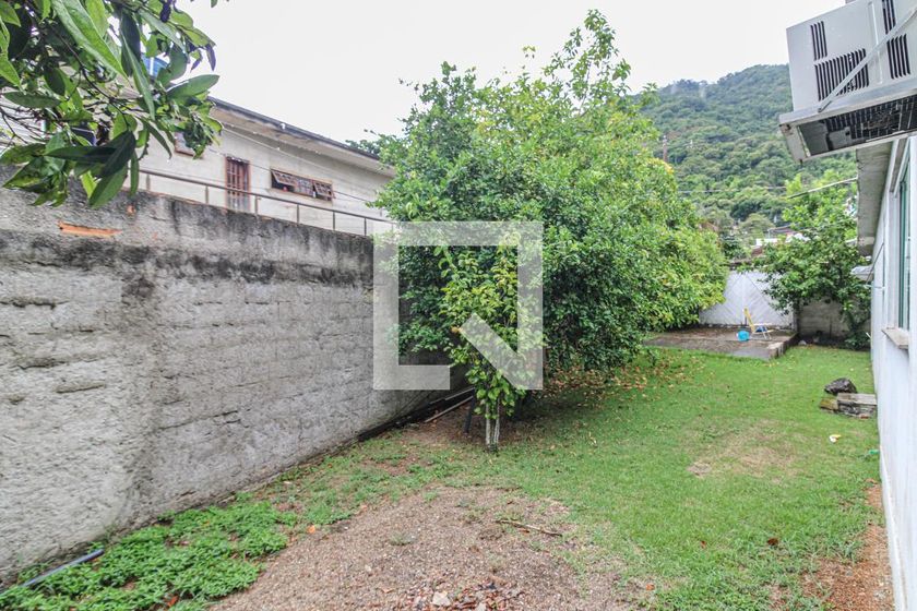 Casa, 2 quartos, 600 m² - Foto 31