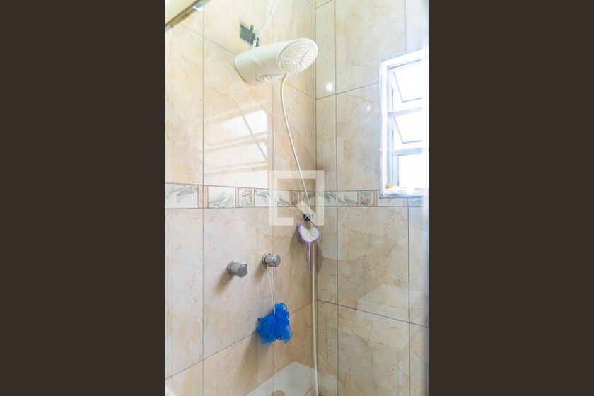 Casa à Venda - Jardim do Lago, 4 Quartos,  232 m2 em , Campinas - sp | SoloBR