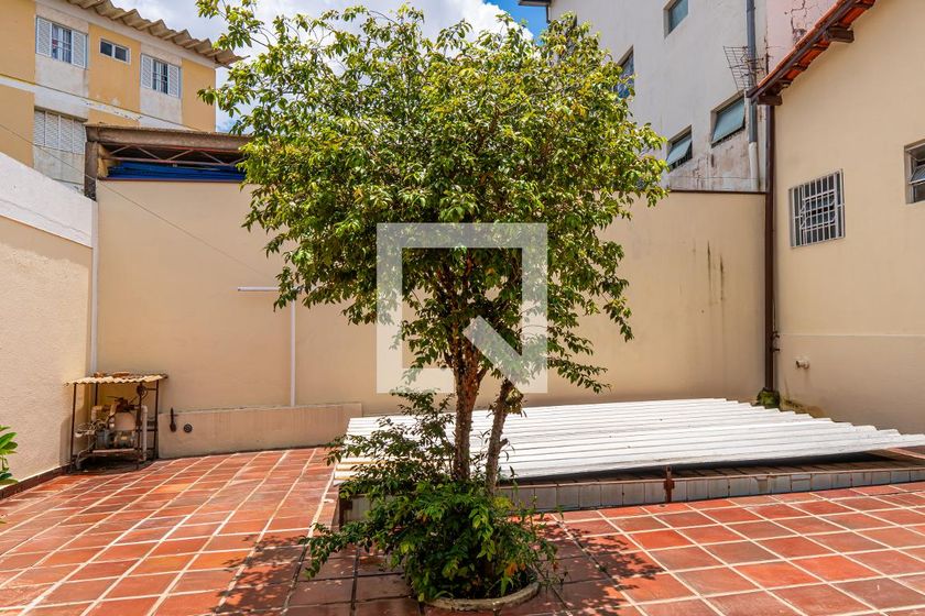 Casa à Venda - Jardim do Lago, 4 Quartos,  232 m2 em , Campinas - sp | SoloBR