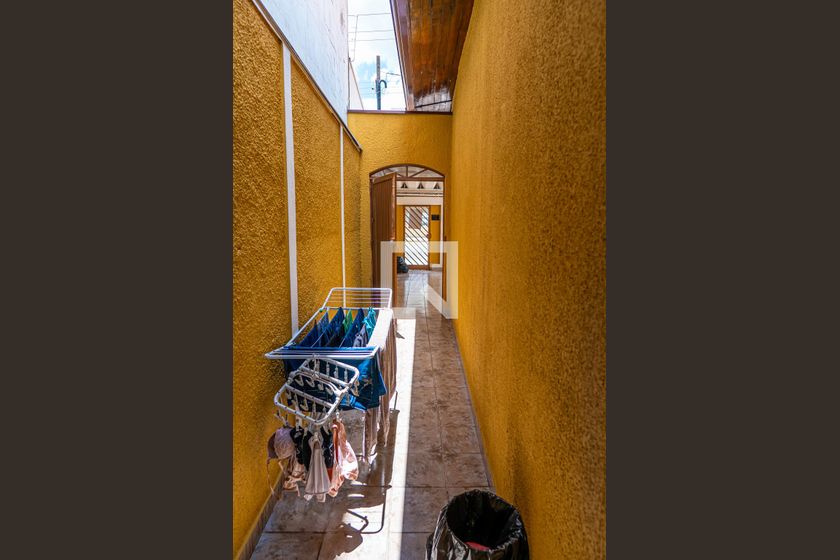 Casa à Venda - Jardim do Lago, 4 Quartos,  232 m2 em , Campinas - sp | SoloBR