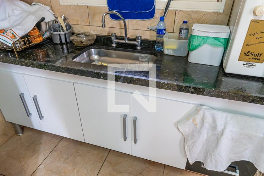 Casa à Venda - Jardim do Lago, 4 Quartos,  232 m2 em , Campinas - sp | SoloBR