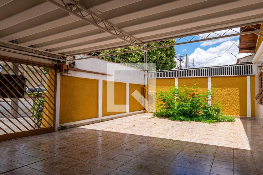 Casa à Venda - Jardim do Lago, 4 Quartos,  232 m2 em , Campinas - sp | SoloBR