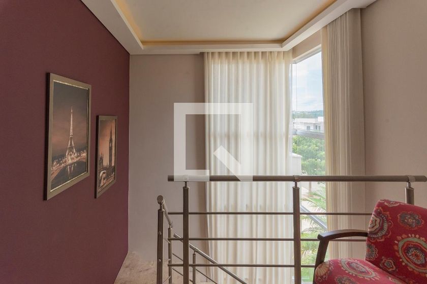 Casa à Venda - Swiss Park, 3 Quartos,  296 m2 em , Campinas - sp | SoloBR