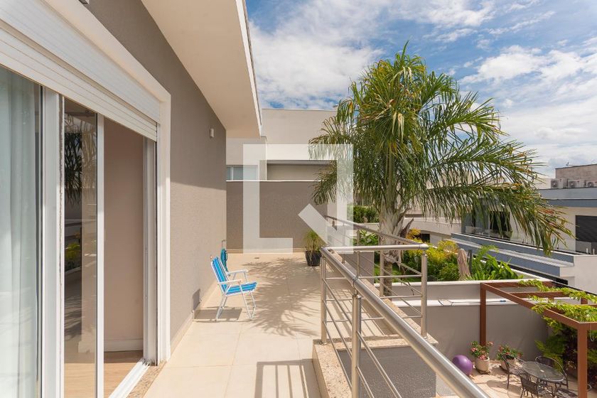Casa à Venda - Swiss Park, 3 Quartos,  296 m2 em , Campinas - sp | SoloBR