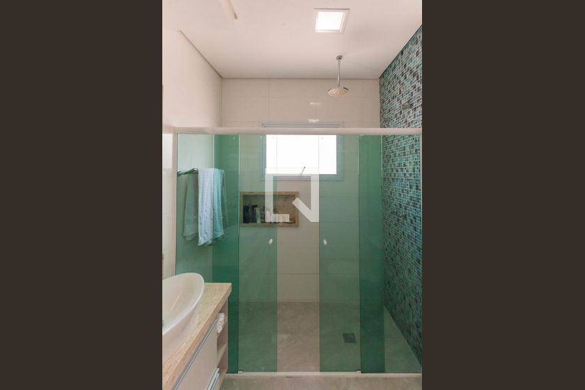 Casa à Venda - Swiss Park, 3 Quartos,  296 m2 em , Campinas - sp | SoloBR