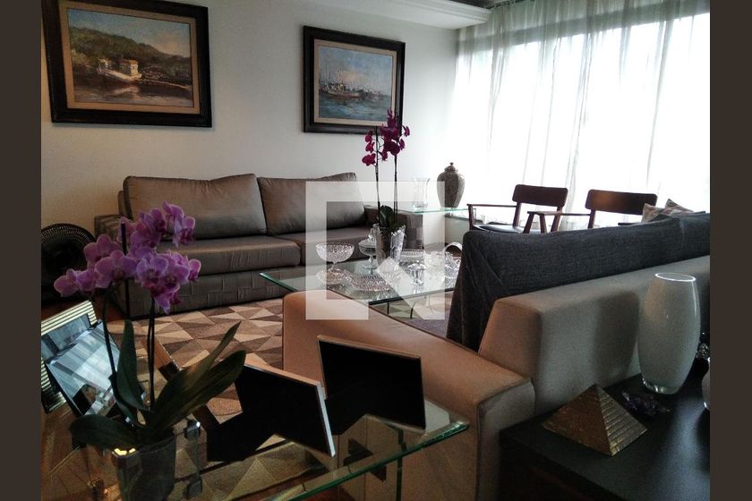Casa, 4 quartos, 630 m² - Foto 1