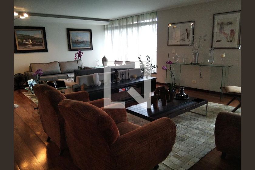 Casa, 4 quartos, 630 m² - Foto 2