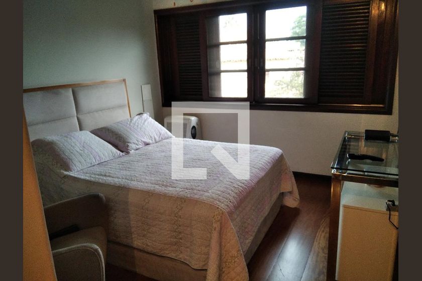 Casa, 4 quartos, 630 m² - Foto 9