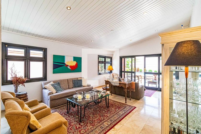 Casa, 5 quartos, 540 m² - Foto 1