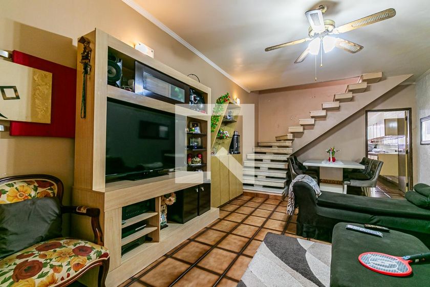 Casa, 3 quartos, 249 m² - Foto 2