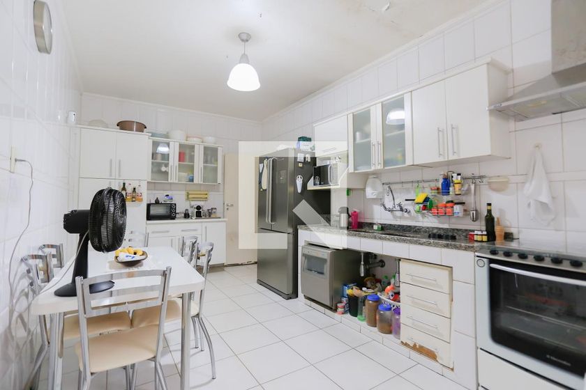 Casa, 3 quartos, 264 m² - Foto 57