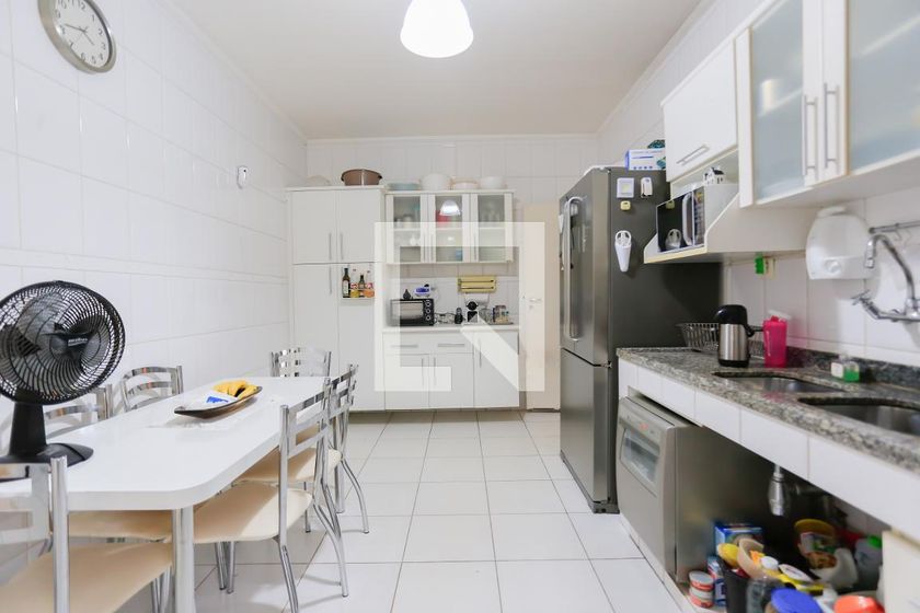 Casa, 3 quartos, 264 m² - Foto 55