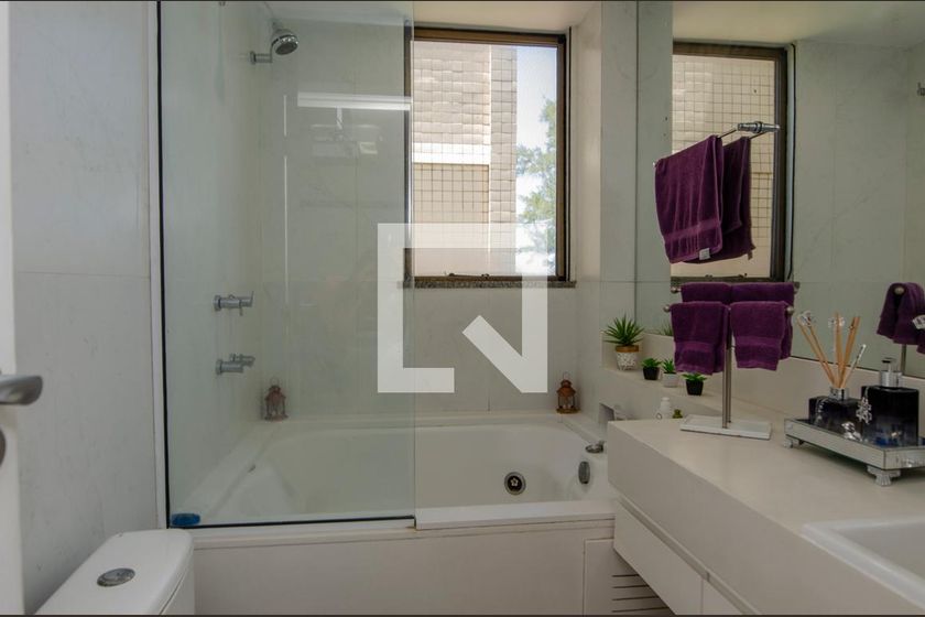 Cobertura, 3 quartos, 230 m² - Foto 43