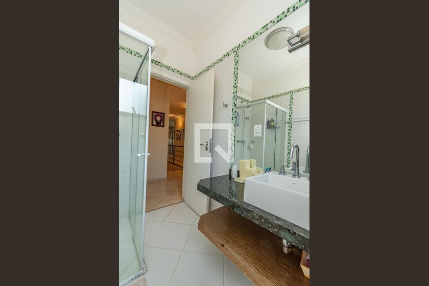 Casa à Venda - Lot. Alphaville Campinas , 4 Quartos,  520 m2 em , Campinas - sp | SoloBR